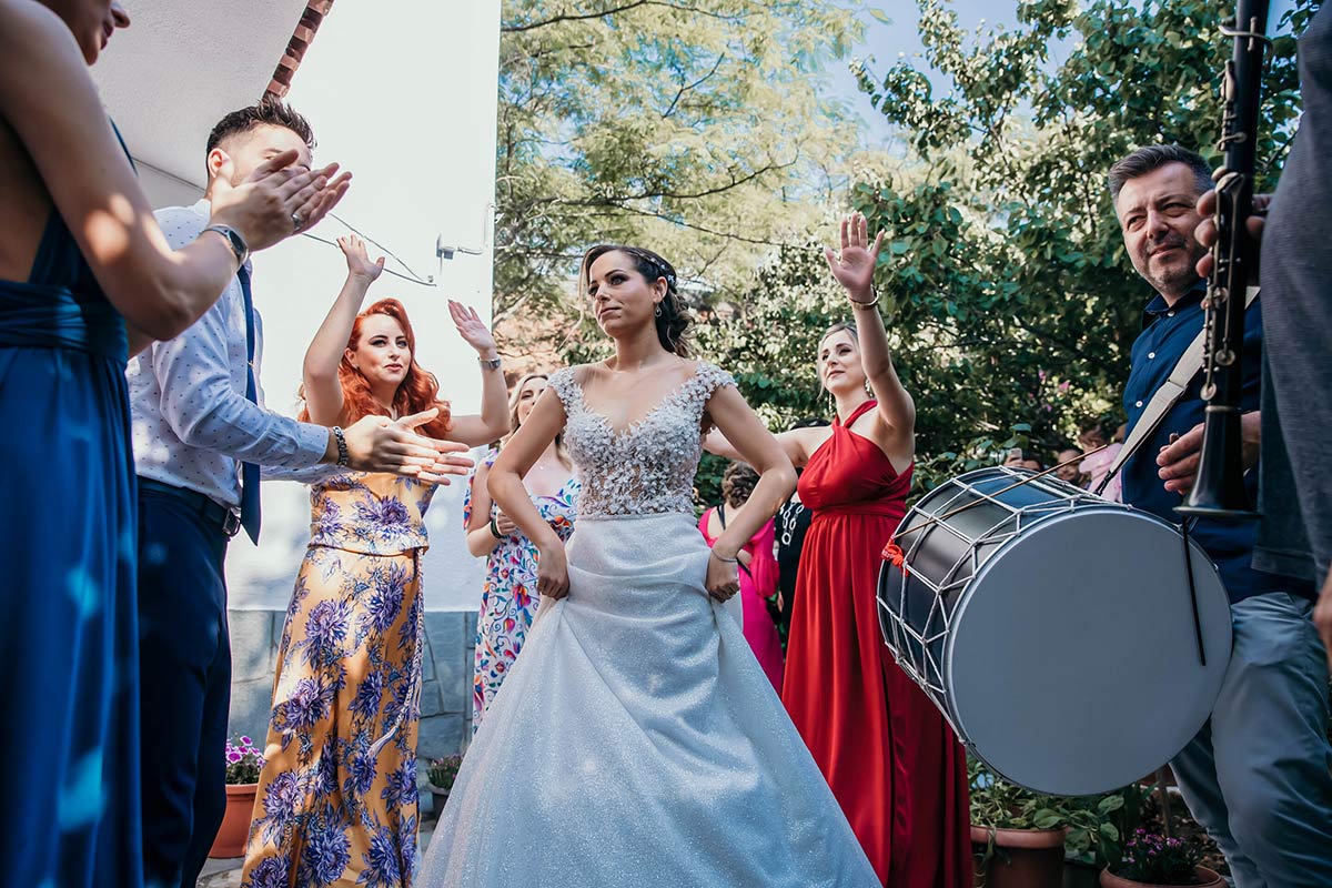 Γιώργος & Ράνια - Ασβεστοχώρι : Real Wedding by Art Of Image
